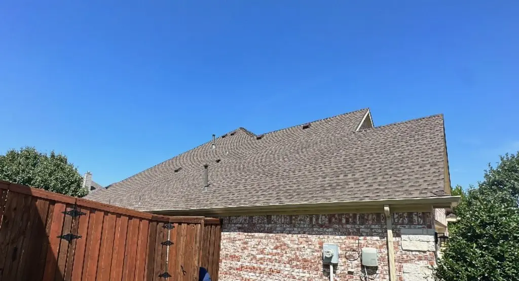 Completed roof replacement project in Holland